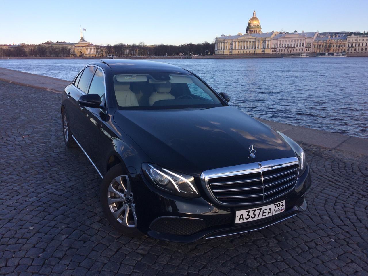 Mercedes-Benz E-Class - фото 1