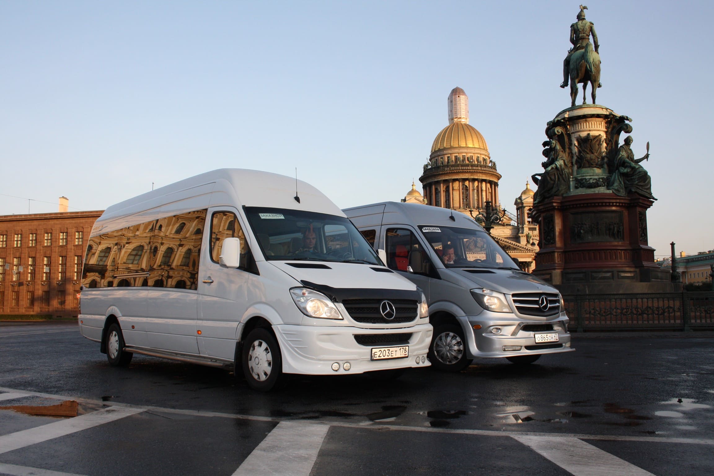 Mercedes Sprinter (серебристый) - фото 2