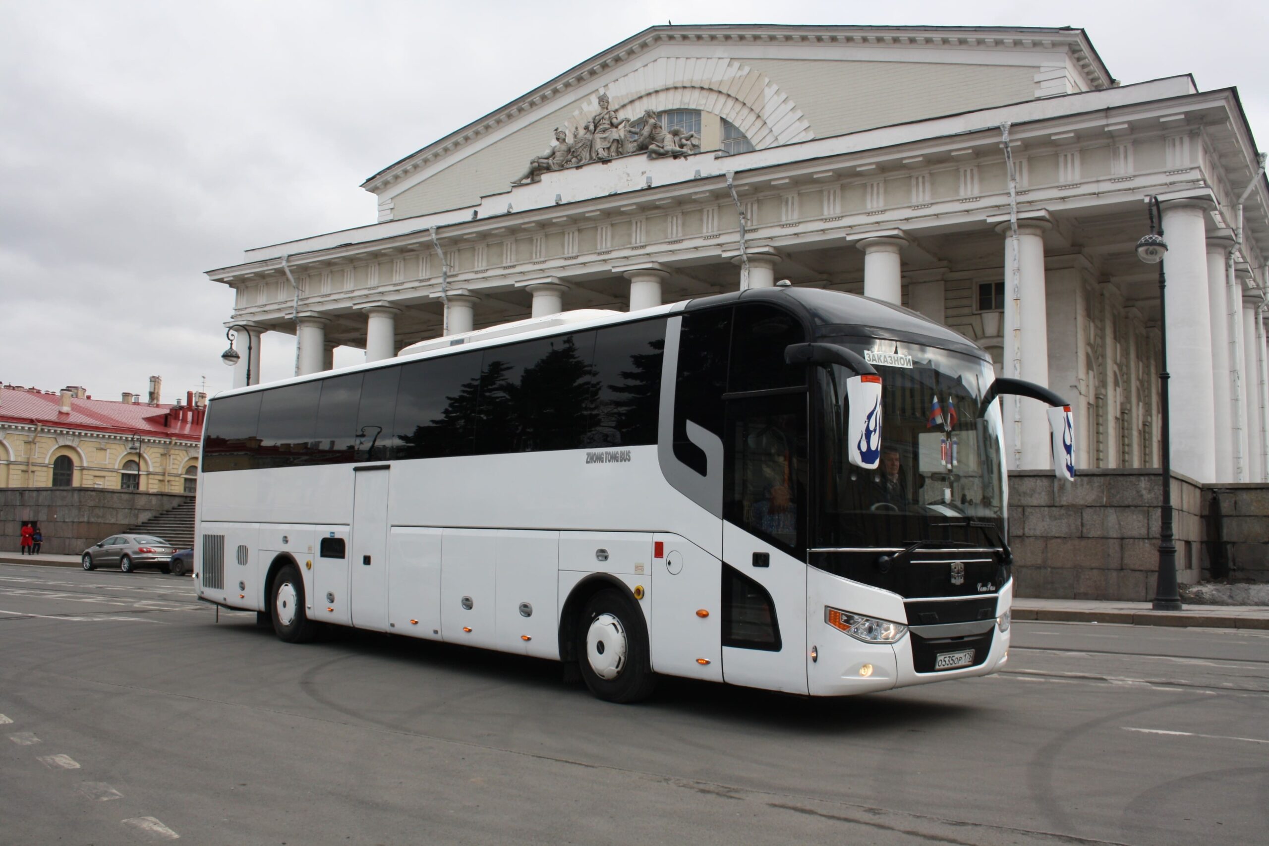 Zhong Tong `15 года - фото 1